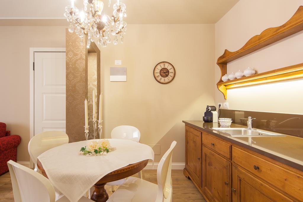 La Perla Apartment Verona Habitación foto